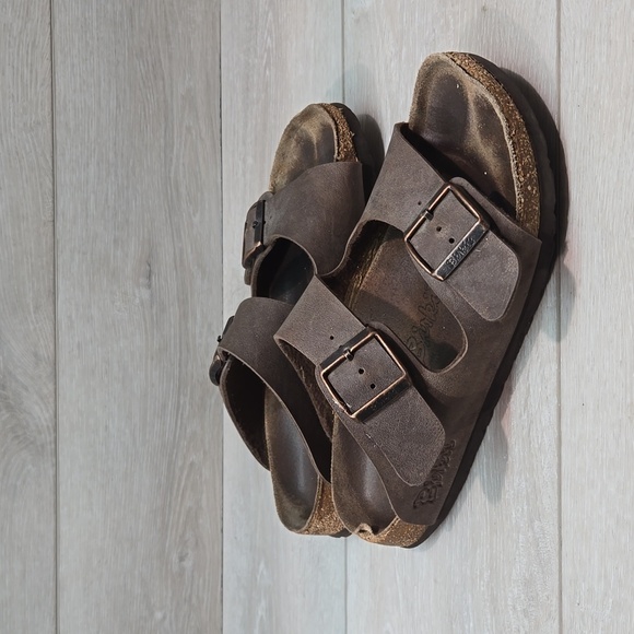 Birkenstock Shoes - Birkis by Birkenstock Women Arizona sandals shoes sz 38/7 Narrow